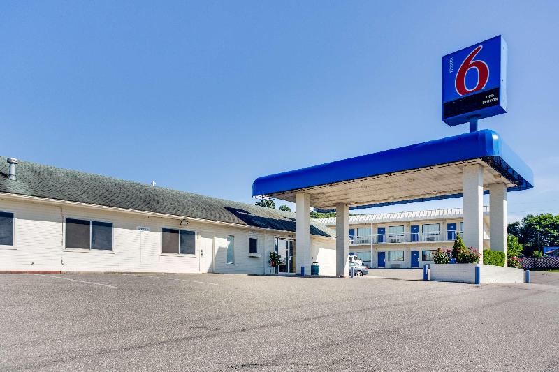 Motel6 Fayetteville AR - photo 9