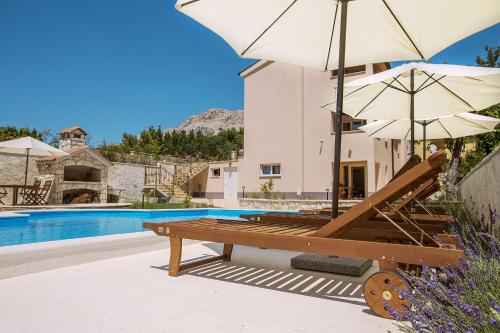 Residence Mediterraneo II — 4-Star Luxury Hotel in Baska, Croatia