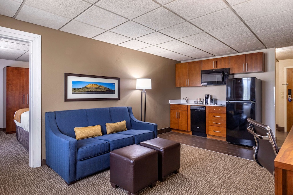 Garner Hotel Butte by IHG - photo 8