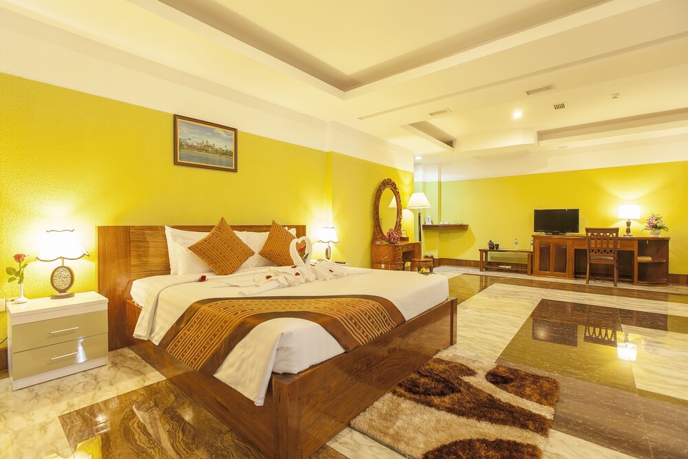 High Sky Hotel — Phnom Penh — photo 4