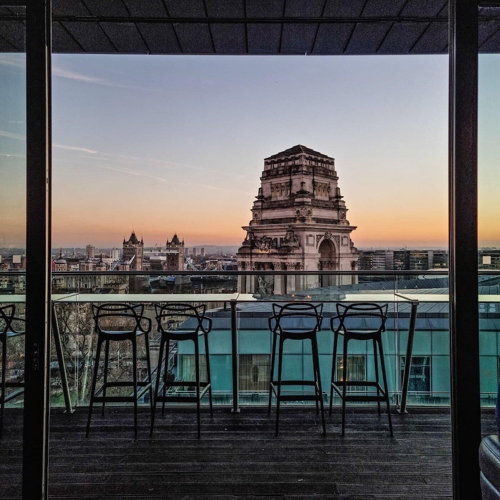 DoubleTree by Hilton Hotel London Tower of London — 4-Star Luxury Hotel in London, United Kingdom