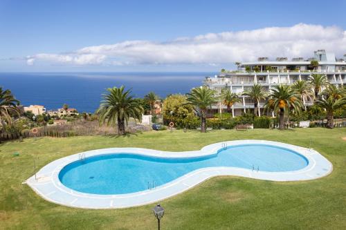 Home2Book Stunning Sea View Santa Asrsula — hotel in Santa Ursula