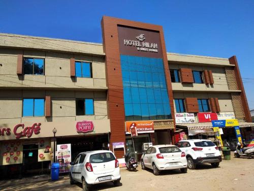 Hotel Milan pet-friendly hotel Ahmedabad