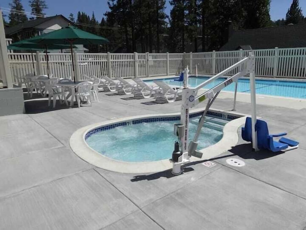Bay Meadows Resort - photo 91