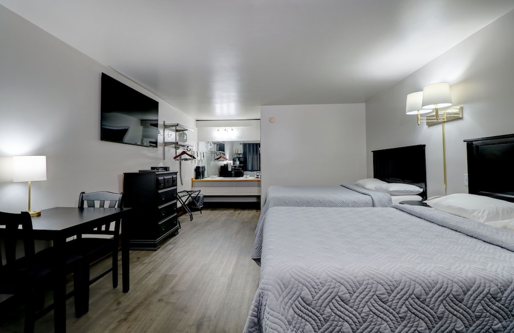 Canaan Motel - photo 23