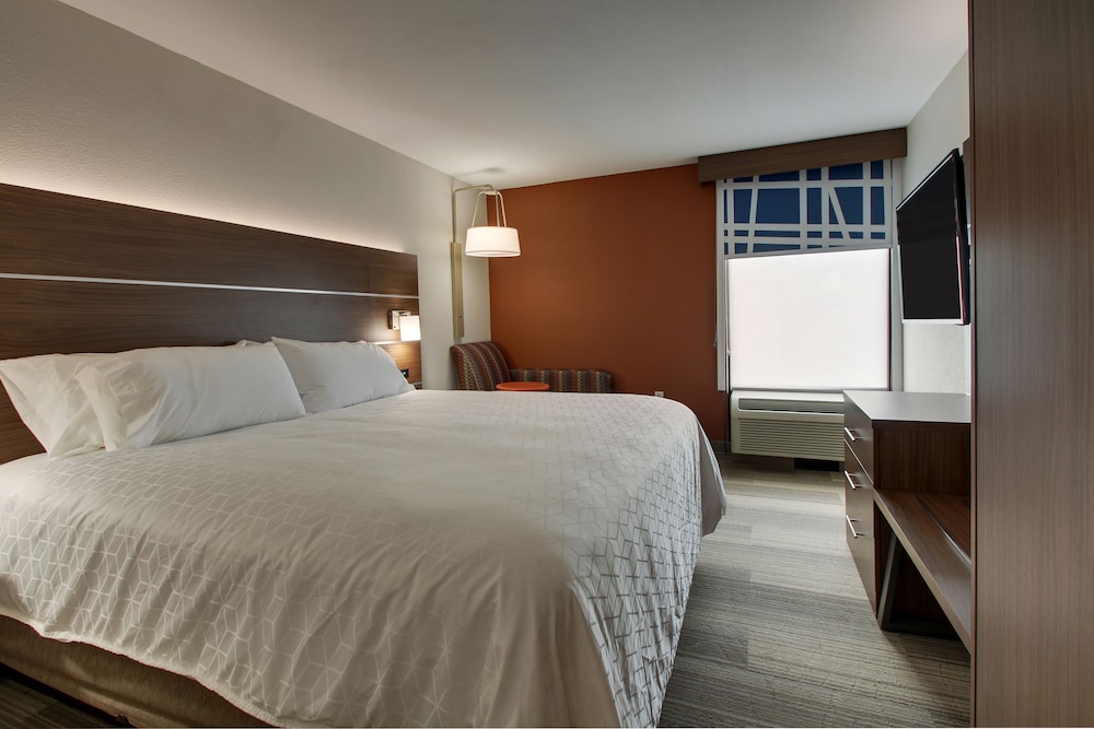 Holiday Inn Express Voorhees Mt. Laurel an IHG Hotel - photo 4