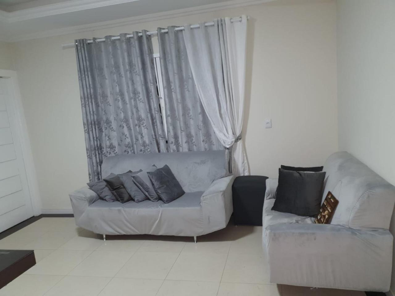 Casa a 500 Metros Da Praia Em Balneario Picarras