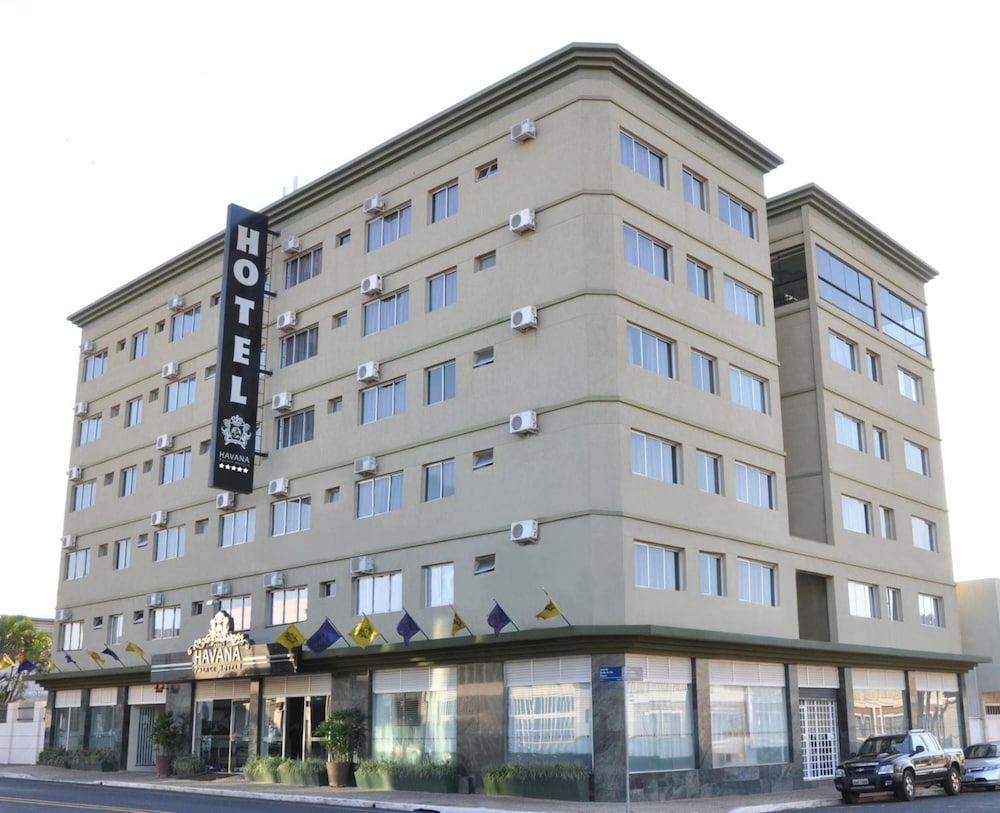 Havana Palace Hotel Ii — Uberaba