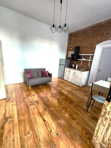 Cozy Apartment in Old Tbilisi