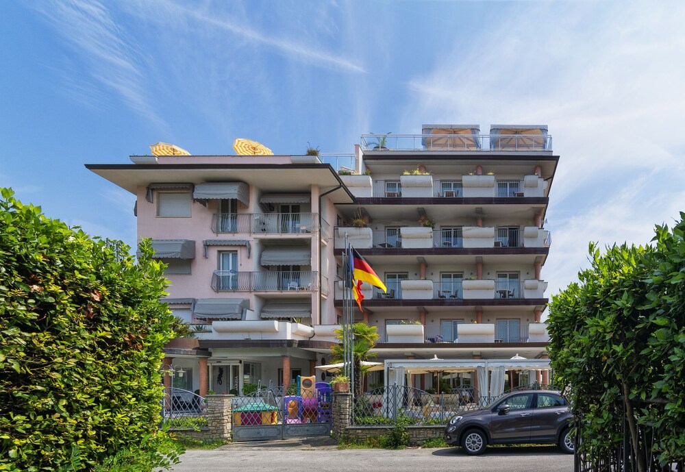 Hotel Villa Marzia in Pietrasanta, Italy