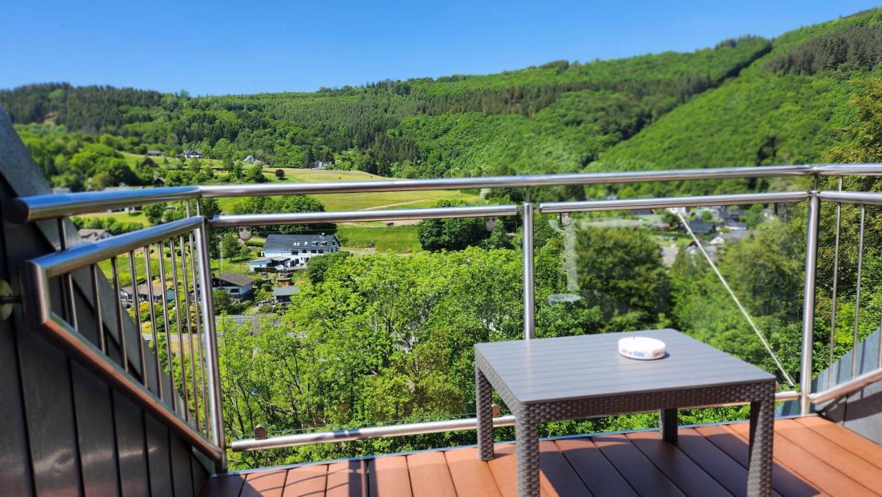 Haus Schonblick — 4-Star Luxury Hotel in Simmerath, Germany