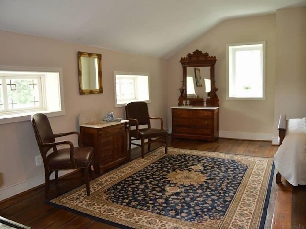 Inn at Springfield Manor - photo 20
