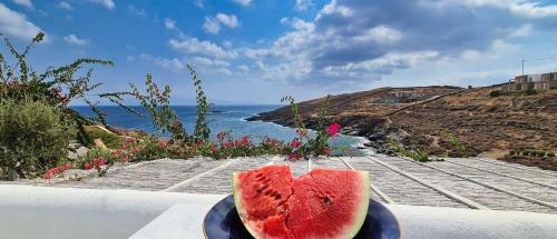 Simousi by the Sea Villa — 4-Star Luxury Hotel in Kythnos, Greece
