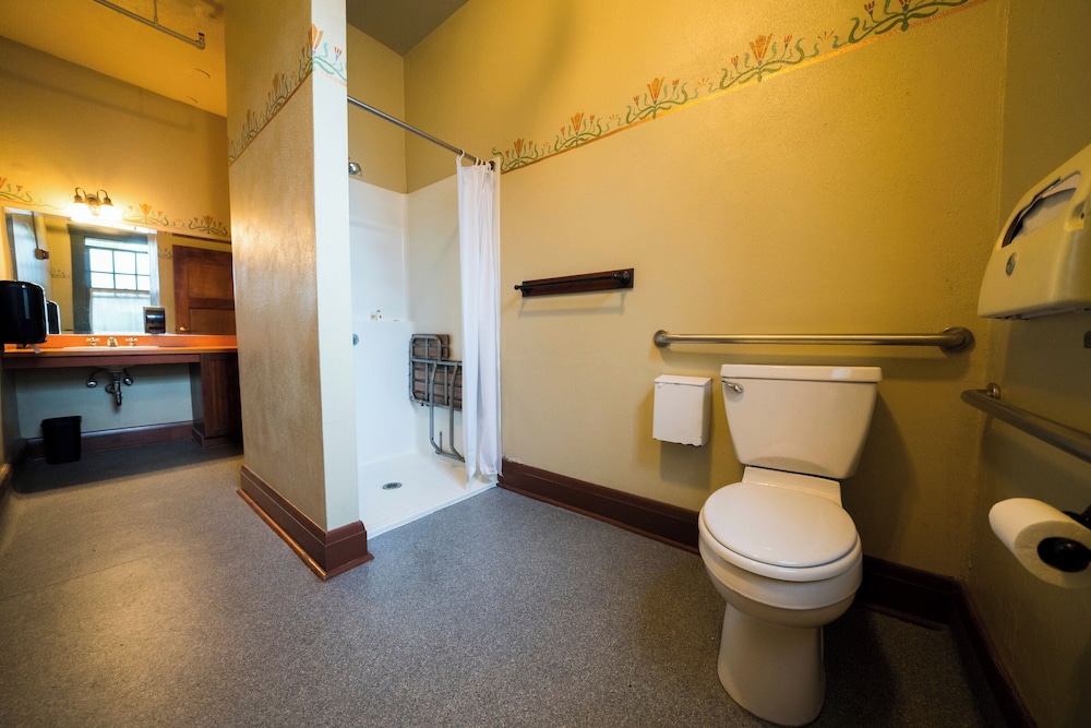 McMenamins Edgefield - photo 25