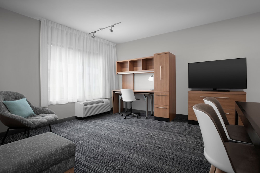 TownePlace Suites Bridgeport Clarksburg - photo 30