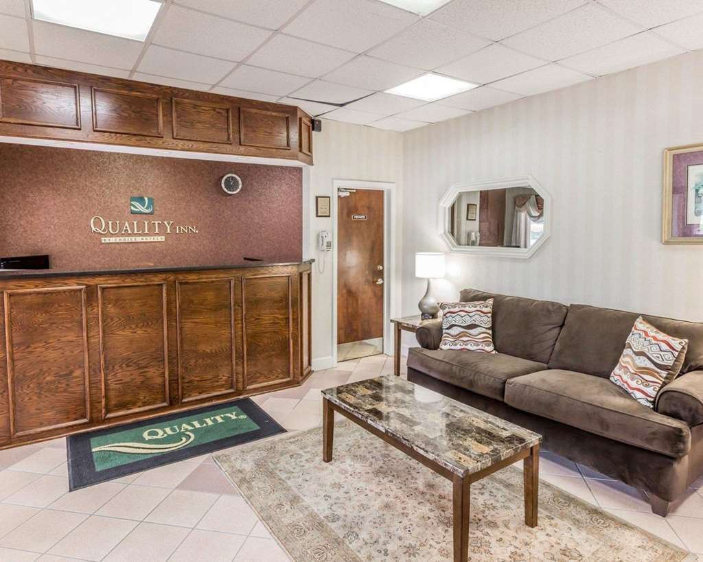 Quality Inn Pell City I 20 exit 158 - photo 5