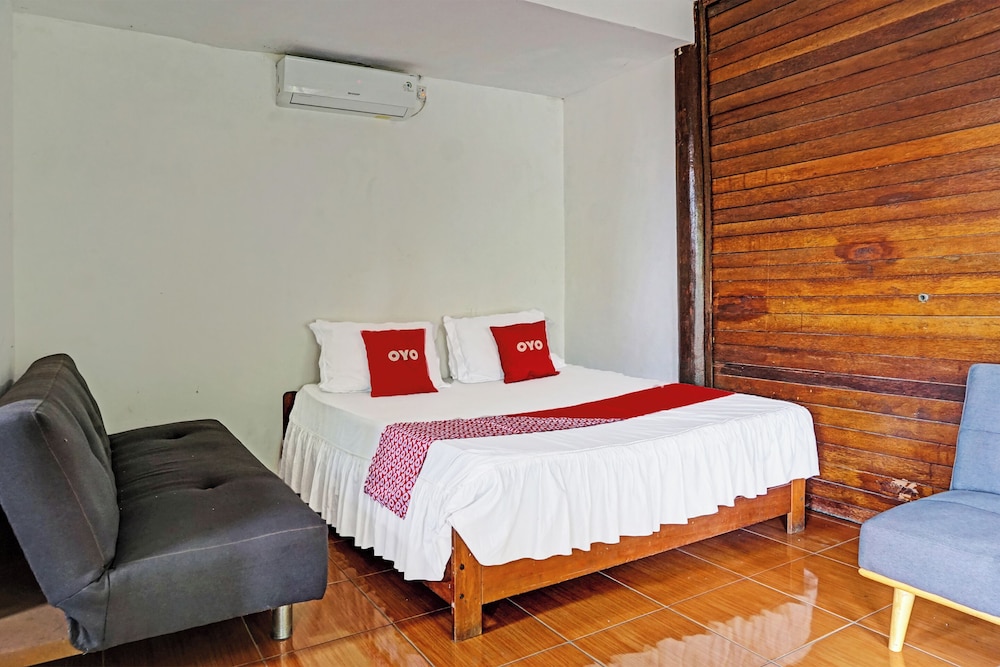 RedDoorz Syariah Near Wisata Durensewu Pandaan — hotel in Pandaan