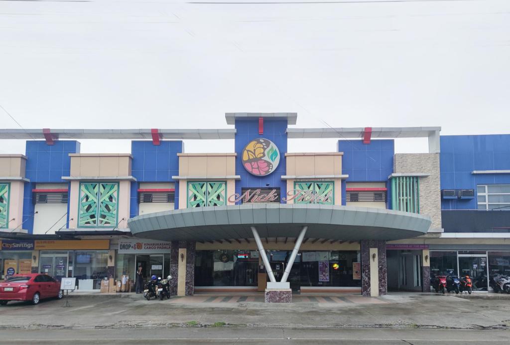RedDoorz at Nick Hotel Isabela — hotel near Cauayan Airport