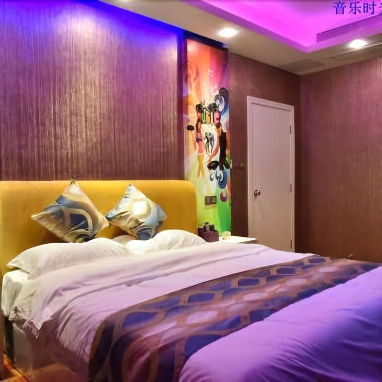 Romantic Coast Theme Hotel - last minute hotel in Zhuhai