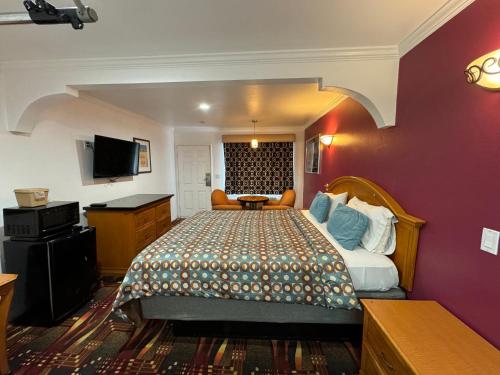 El Dorado Motel - photo 43