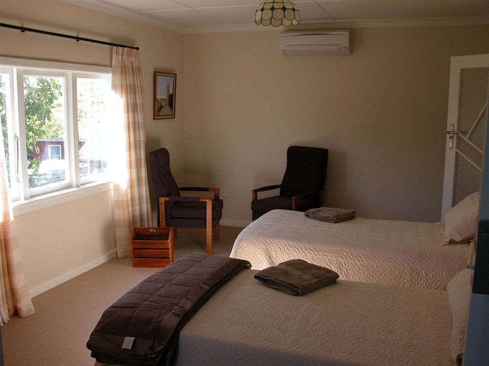 Esk Valley Lodge — 4-Star Luxury Hotel in Napier, New Zealand