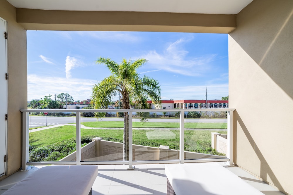 Modern Magic Village Resort Townhouse 7662 - photo 23