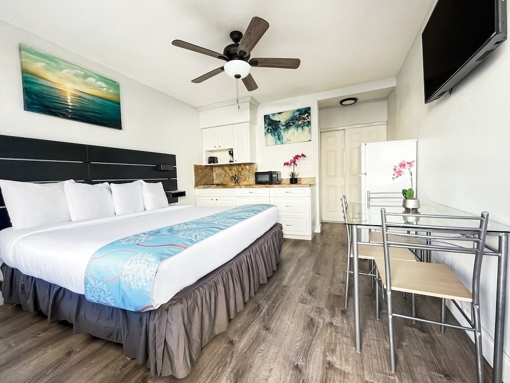 Hollywood Beach Hotels - photo 31