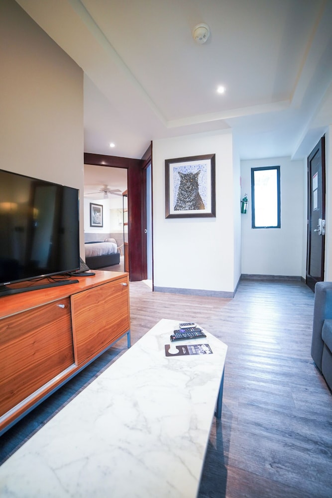 FlowSuites Polanco