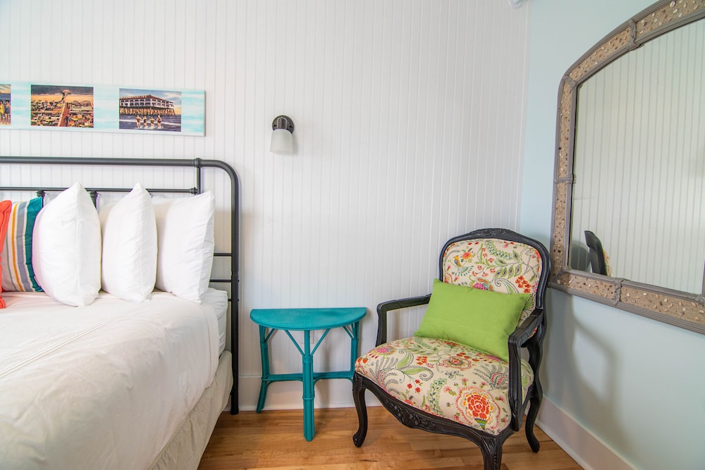 Ocean House Hotel & Motel - photo 25