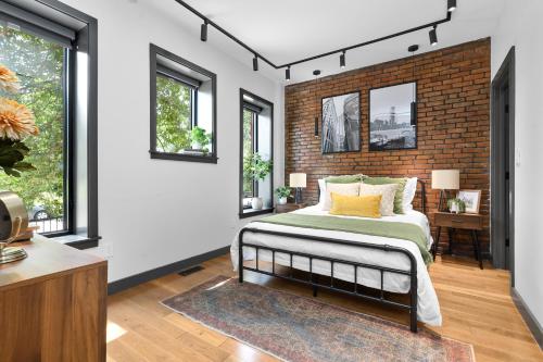 Loft Condo Free Parking MIT Harvard TD Garden — 4-Star Luxury Hotel in Somerville, United States