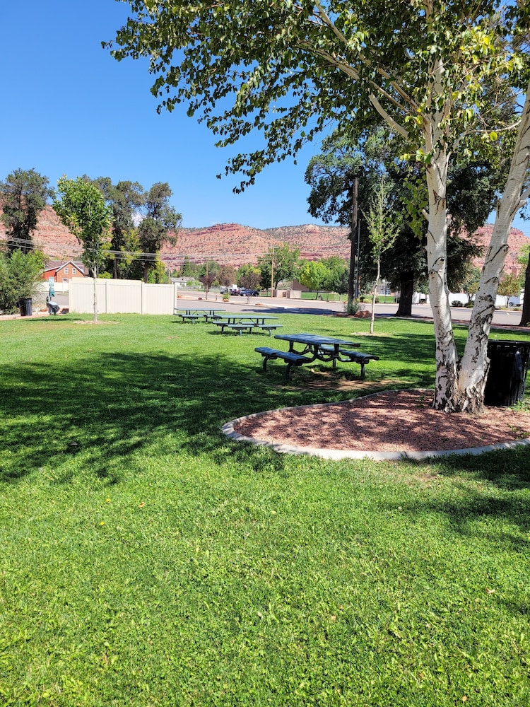 Comfort Suites Kanab National Park Area - photo 54