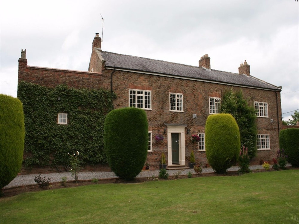 Manor Guest House — 4-Star Luxury Hotel in York, United Kingdom