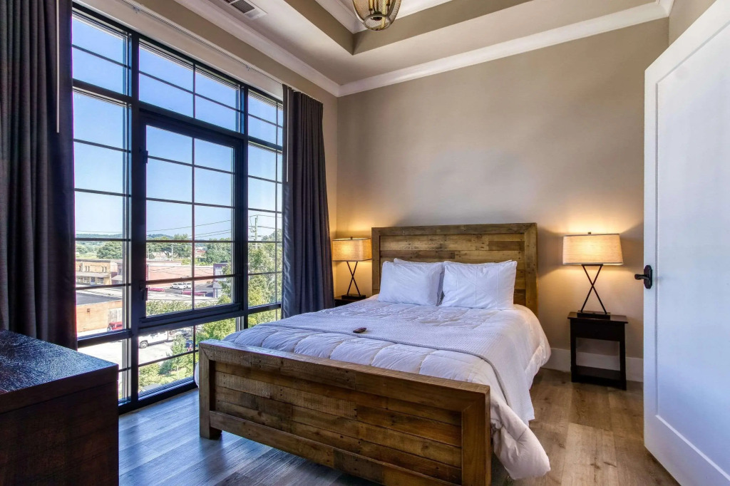 New Hotel Collection Smoky Mountains - photo 33