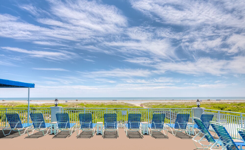 Armada By the Sea - photo 42