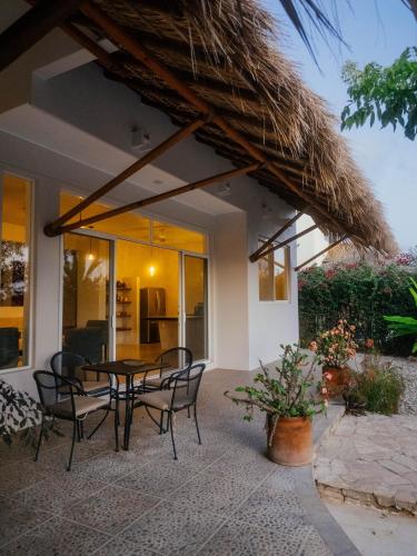 Casa La Bomba — 4-Star Luxury Hotel in Puerto Escondido, Mexico