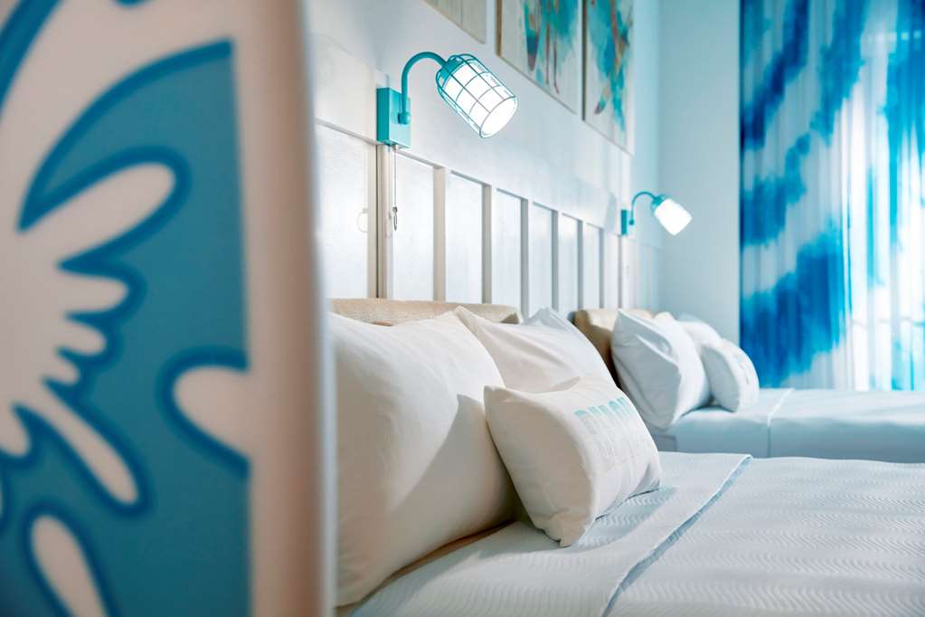 Universal's Endless Summer Resort Surfside Inn and Suites - photo 20