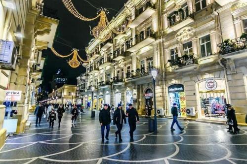 Apartment on Fontana Square — 4-Star Luxury Hotel in Baku, Azerbaijan