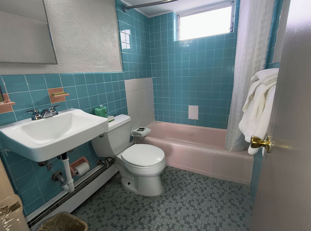 Monaco Motel Wildwood Beach & Boardwalk - photo 16