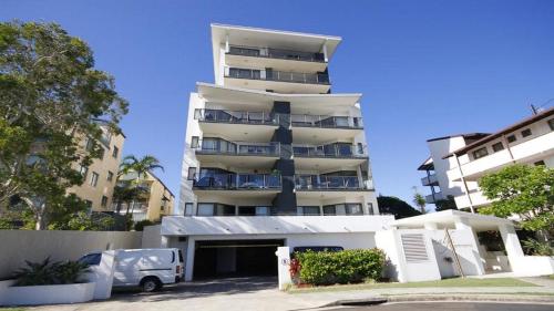 Amalfi Unit 11 Above All Else 50 King Street — 4-Star Luxury Hotel in Caloundra, Australia