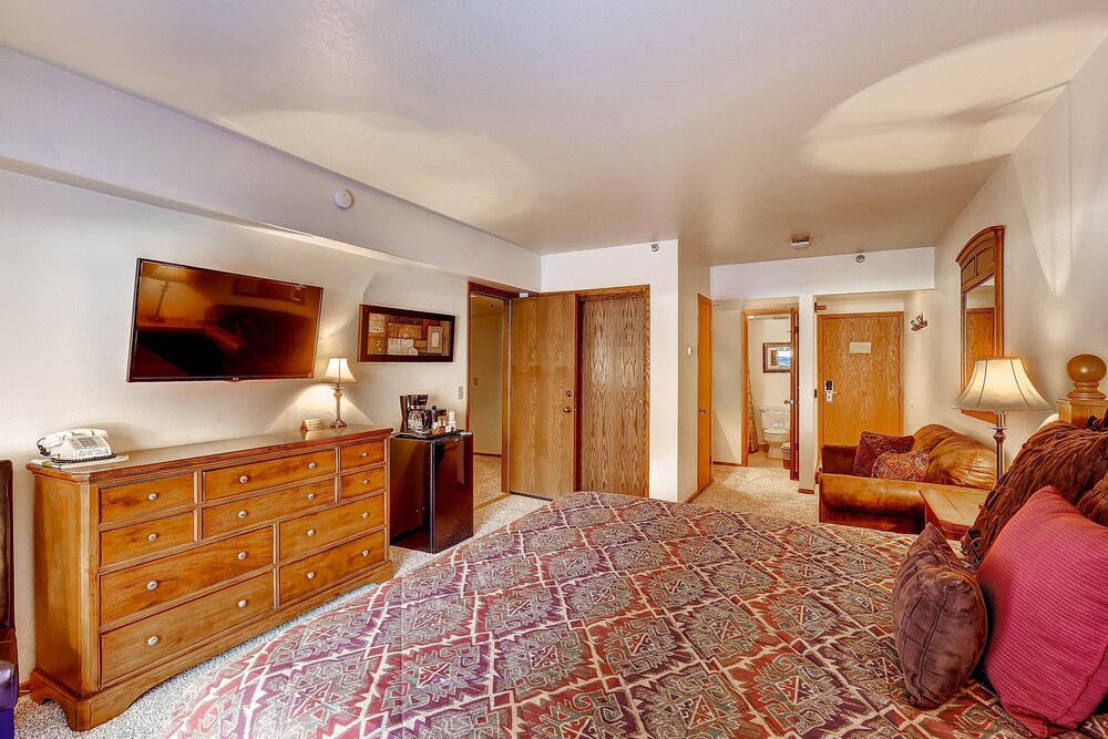 Park Station Condominium Hotel - photo 82