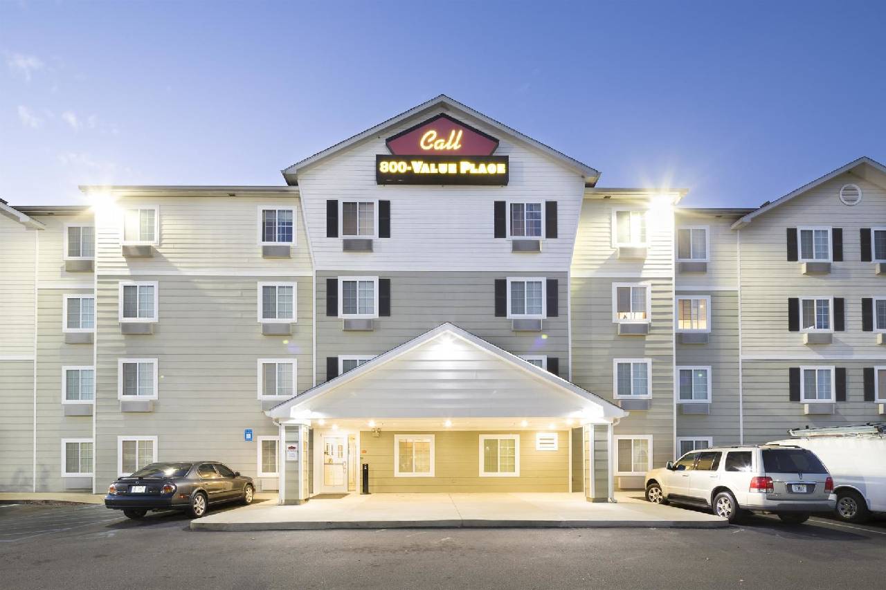 WoodSpring Suites Columbus Fort Benning Bldg. 2 - photo 19