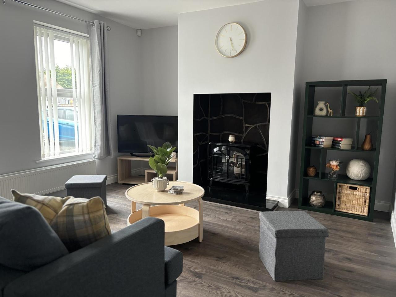 Urban Stay — Ballymena