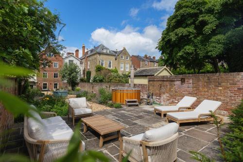 Ludlow Townhouse — 4-Star Luxury Hotel in Ludlow, United Kingdom
