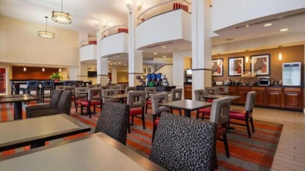 Sleep Inn & Suites BWI Airport - photo 19