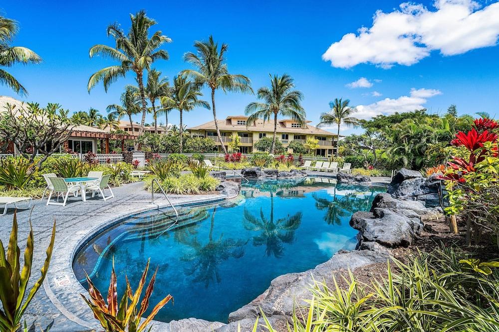 Waikoloa Beach Villas E33 — 4-Star Luxury Hotel in Waikoloa, United States