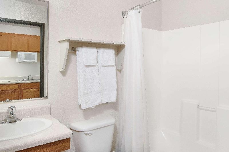 Woodspring Suites Fort Worth Forest Hill - photo 22
