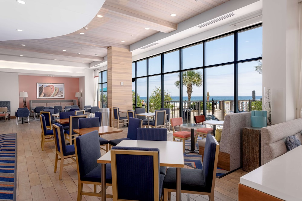 Hampton Inn & Suites Orange Beach Gulf Front - photo 66