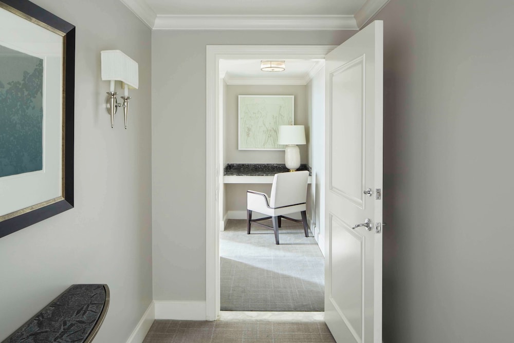 Waldorf Astoria Atlanta Buckhead - photo 23