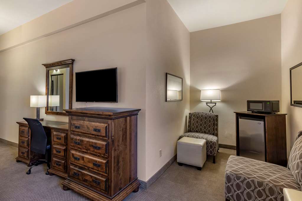 Best Western Brighton Inn - photo 23