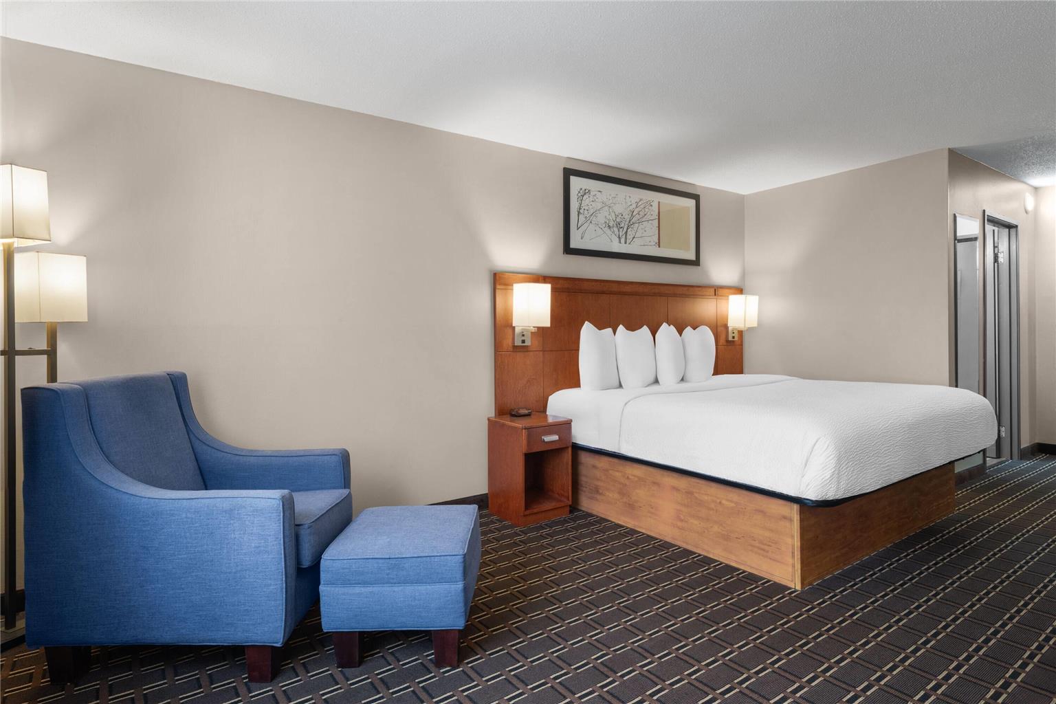 Travelodge by Wyndham Fargo West Acres - photo 15